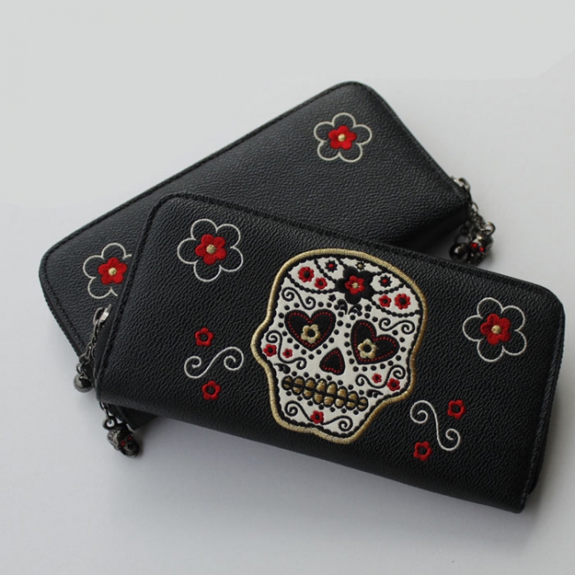 Classic Embroidered Skull Wallet 