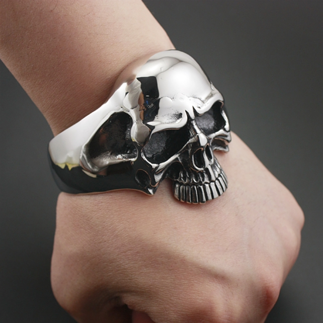 Bad Ass Heavy Duty Men's Stainless Steel Skull Bracelet 
