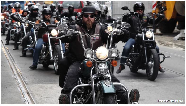 WHAT IS THE BIGGEST MOTORCYCLE CLUB IN CALIFORNIA AND WHEN WAS IT FOUNDED?  