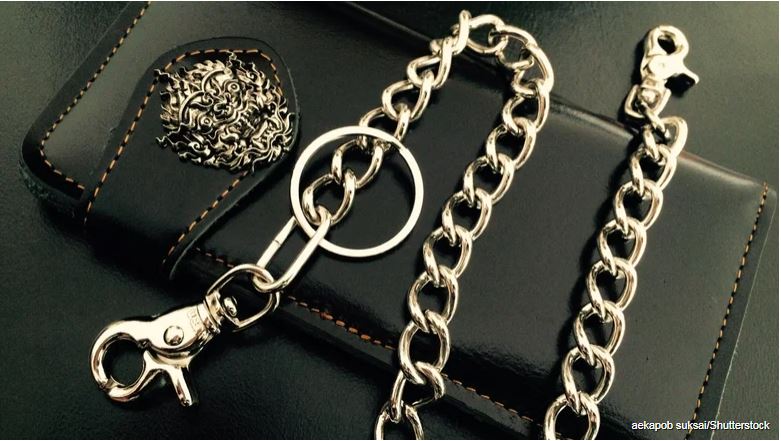 WHAT ARE BIKER CHAINS AND WHY DO MOTORCYCLISTS WEAR THEM?  