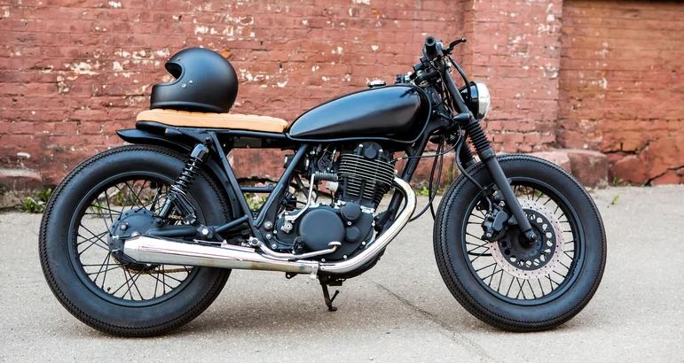 WHAT MAKES A MOTORCYCLE A CAFÉ RACER?